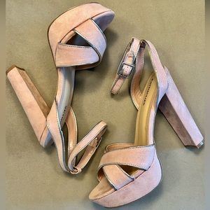 Pink and silver sandal pumps
